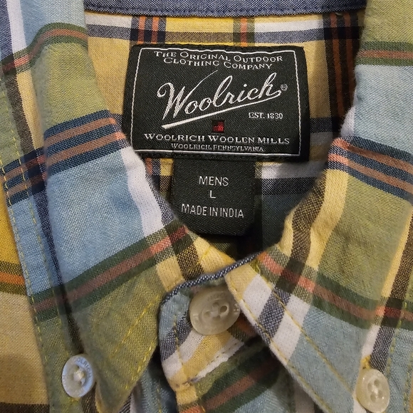 Woolrich Men's Plaid Short Sleeve Button Down Shirt with Left Chest Pocket sz lg - Picture 3 of 5